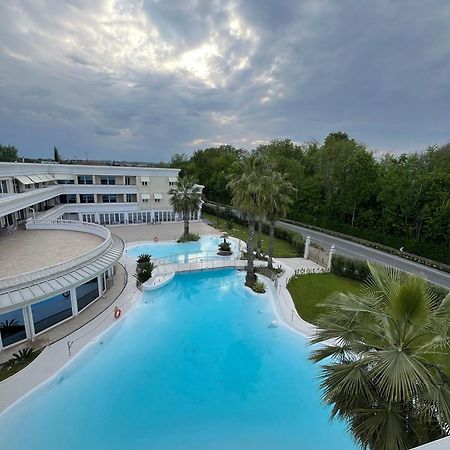 Appartamento DU LAC 1 Desenzano del Garda Esterno foto